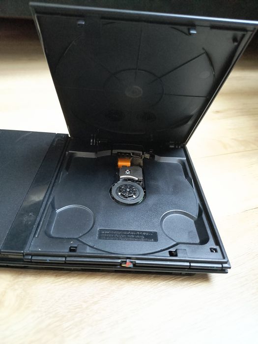 Konsola PlayStation 2 stan NIEZNANY