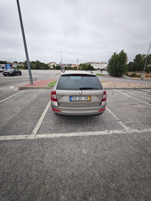 Skoda Octavia Break — fotografia 5