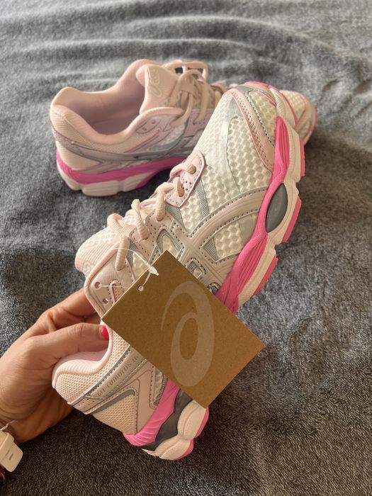 Buty Asics Gel nowe