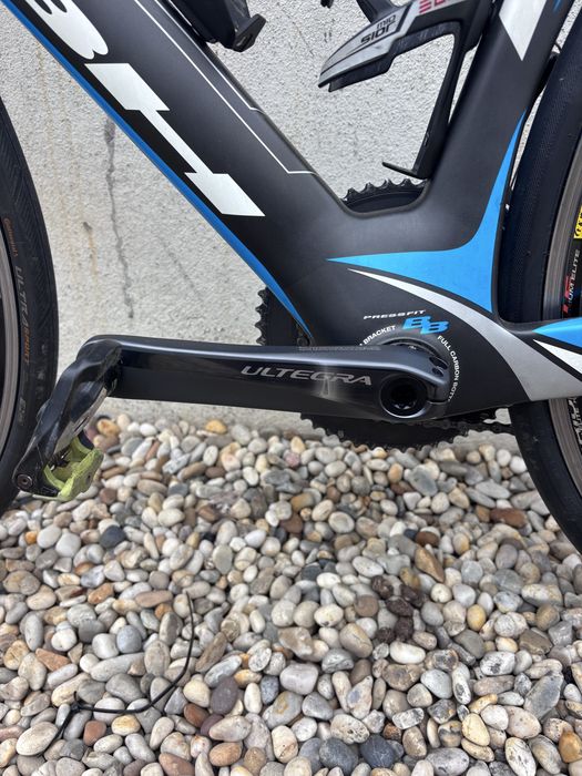 Bicicleta de estrada BH G6