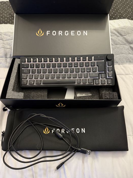 Teclado Forgeon Clutch
