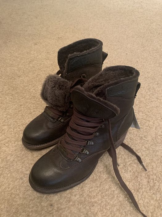 Новые ботинки Frye, размер 38, на натуральном меху