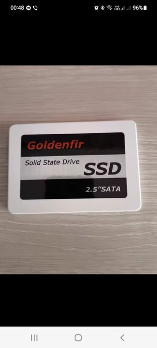 Накопичувач SSD SATA III 240 gb2.5"