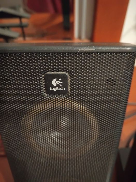 Colunas Longitech