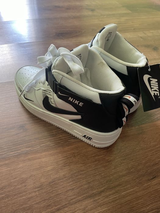 Продам Кросівки Nike