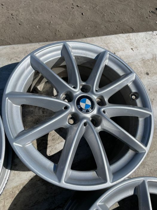 Felgi aluminiowe BMW 1 Oryginalne 16 5x112