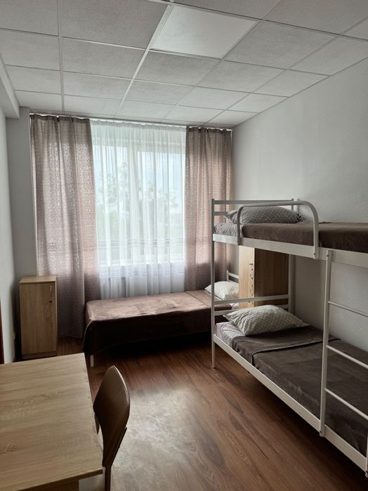 Помісячна/ довготривала оренда місця або кімнати в гуртожитку, Шевченківський район.