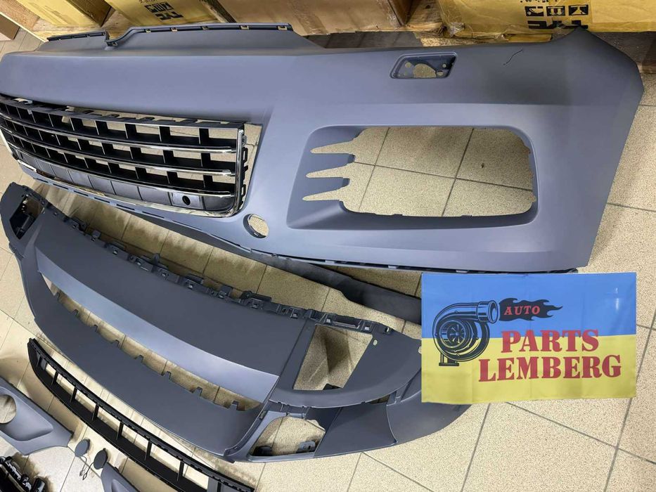 VW Touareg 10-14 7p бампер передній спойлер Таурег