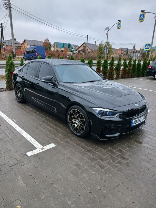 Продам BMW F30