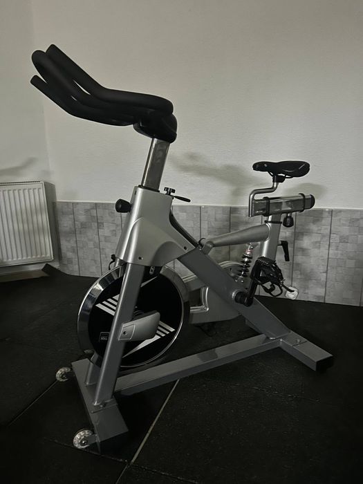 Професійні сайкли для залу / студії – в наявності 13 шт