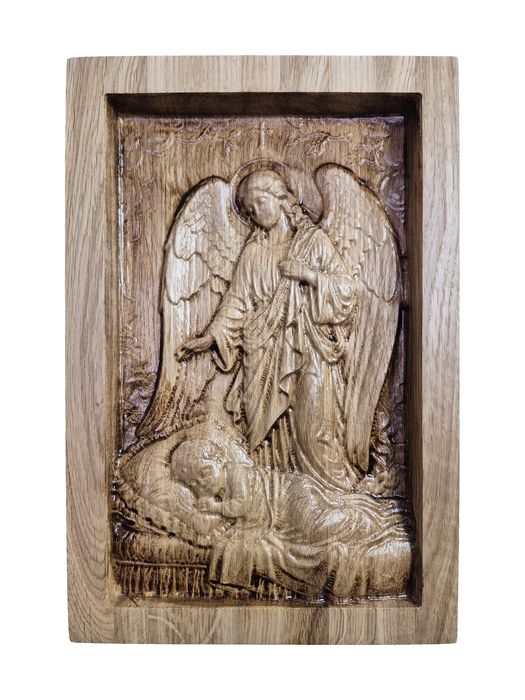 Anioł Stróż czuwający nad śpiącym dzieckiem – obraz dębowy 20 x 30 cm