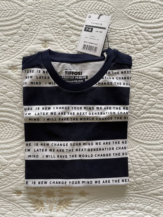 T-shirt Tiffosi 7/8 anos (128cm)