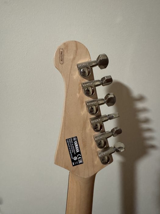 Yamaha Pacifica 311H VW + Fender Mustang I V.2 (Venda ou troca)