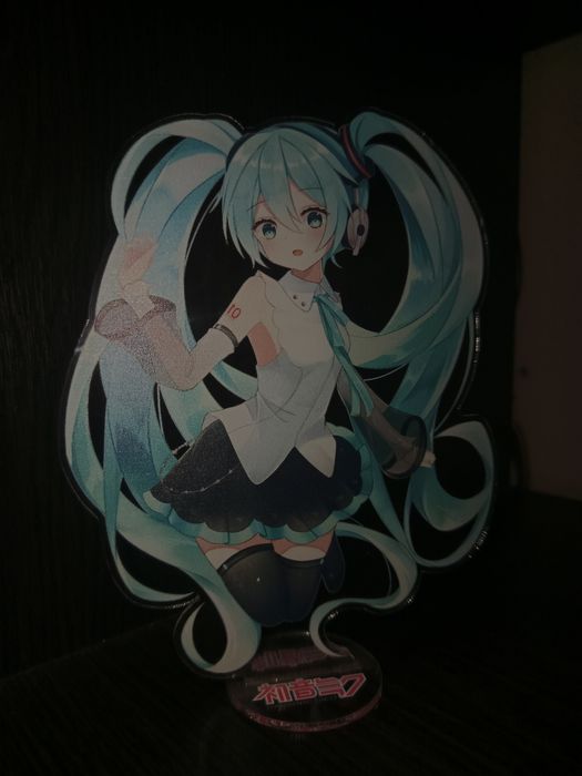 Акрилова фігурка вокалоїд Хатсуне Міку Hatsune Miku