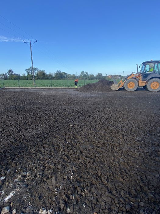 Koparki wywrotki spycharki przesiewacz poboczarka