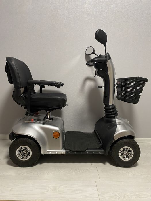 Електро скутер Eris