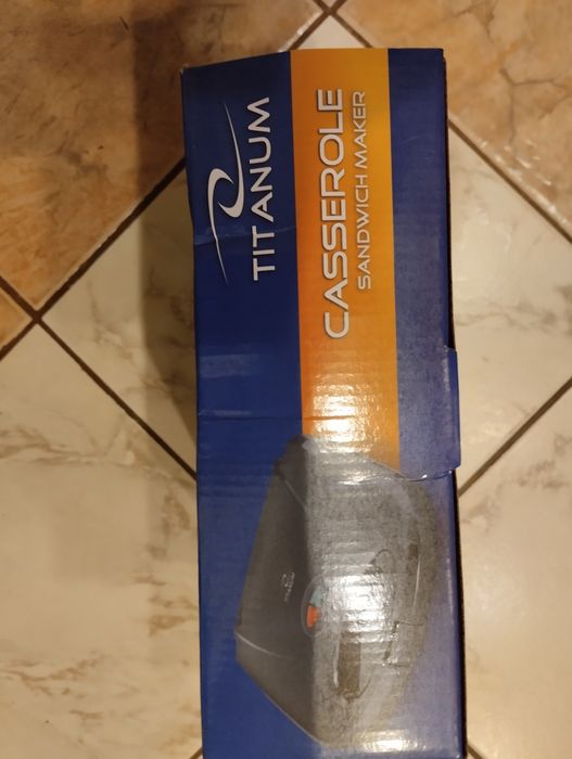 Opiekacz do kanapek. Nowy!!