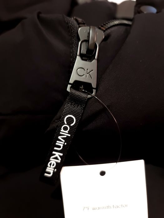 Оригінал 100% чоловіча зимова куртка calvin klein   м