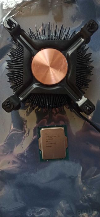 Intel Core i5-12400F