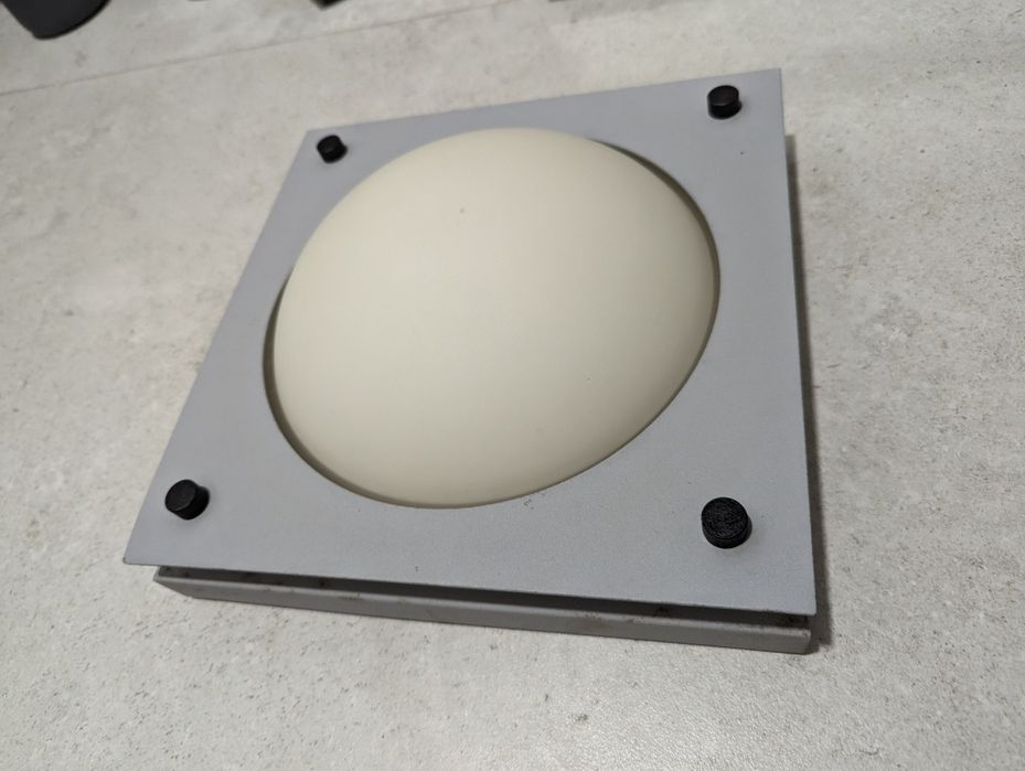 Lampa sufitowa, scienna