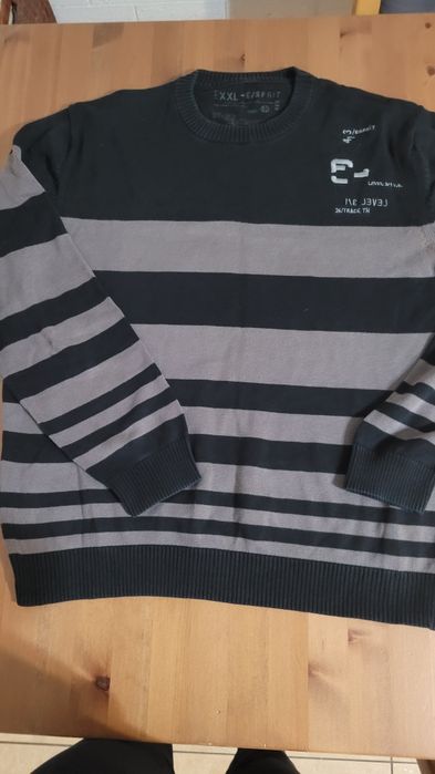 Sweter z długim rękawem