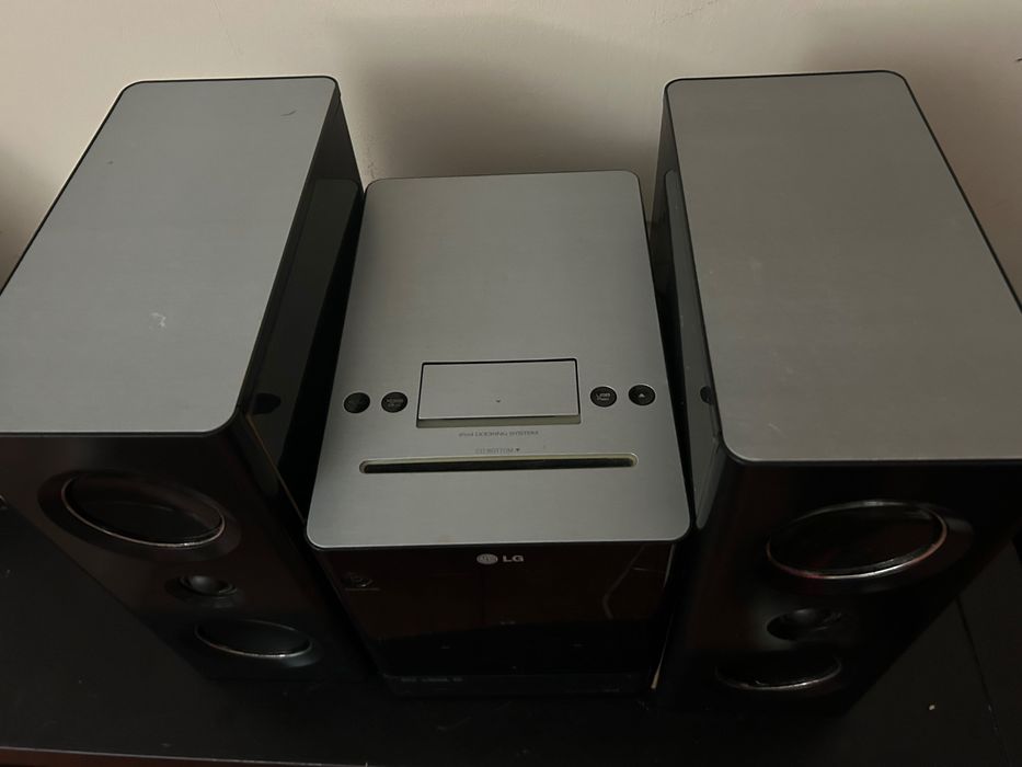 Aparelhagem LG Micro Hi-Fi FA163 – CD, USB, Rádio FM