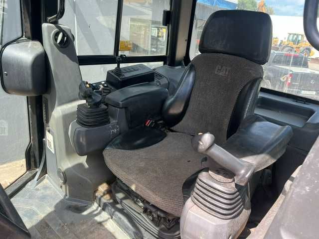 caterpillar d6k2