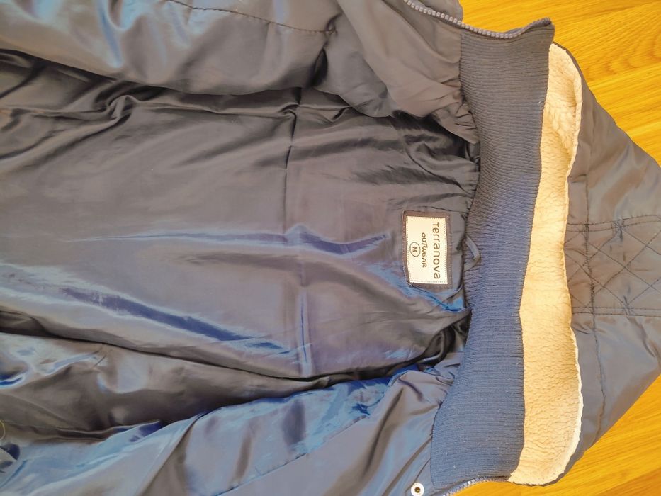 Тепла дута дитяча куртка, на 9-10 років розмір М