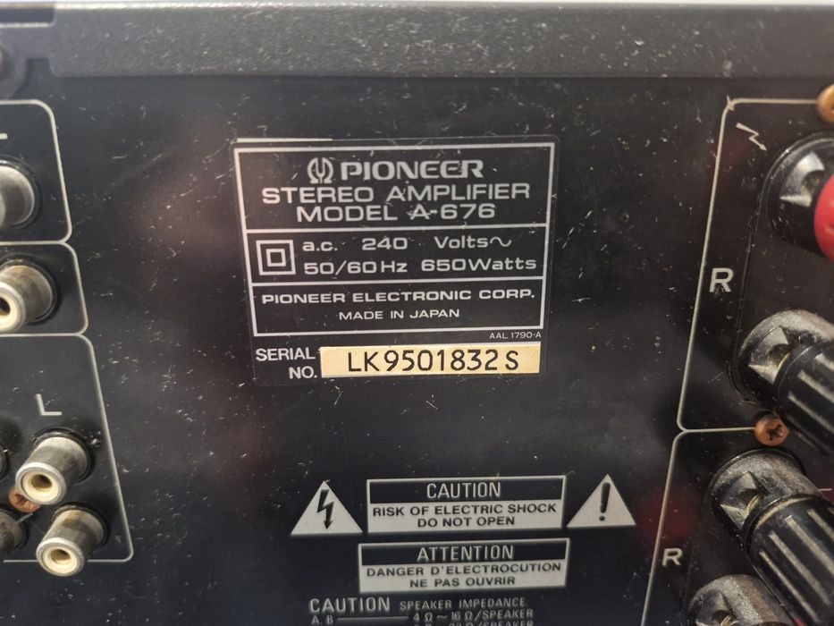 Wzmacniacz Pionieer A-676 70W