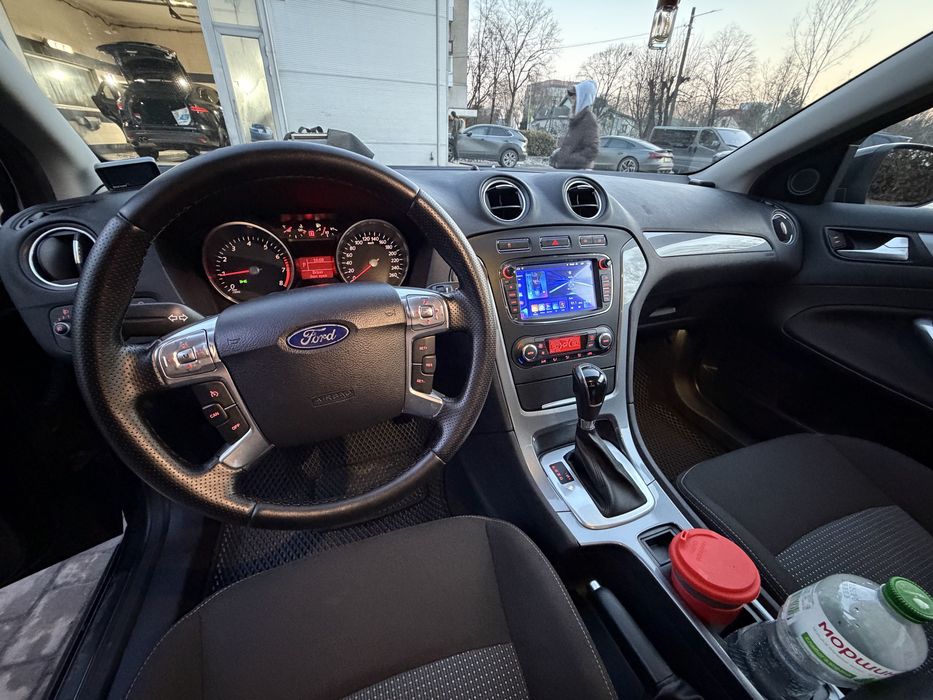 Ford Mondeo 2012