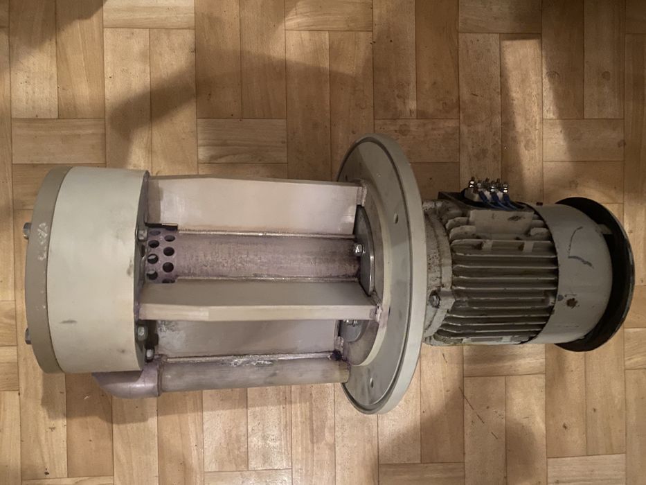 Pompa zanurzeniowa kwasoodporna 2,2 kW