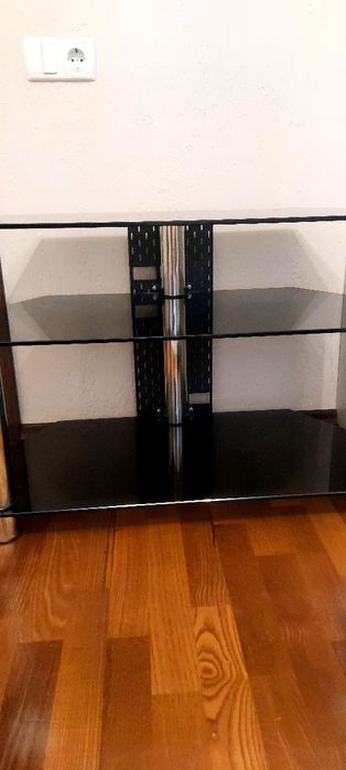 Скляна тумба для телевізора