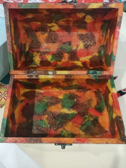 Caixas artesanato para prenda. Ou para embrulho original da prenda.