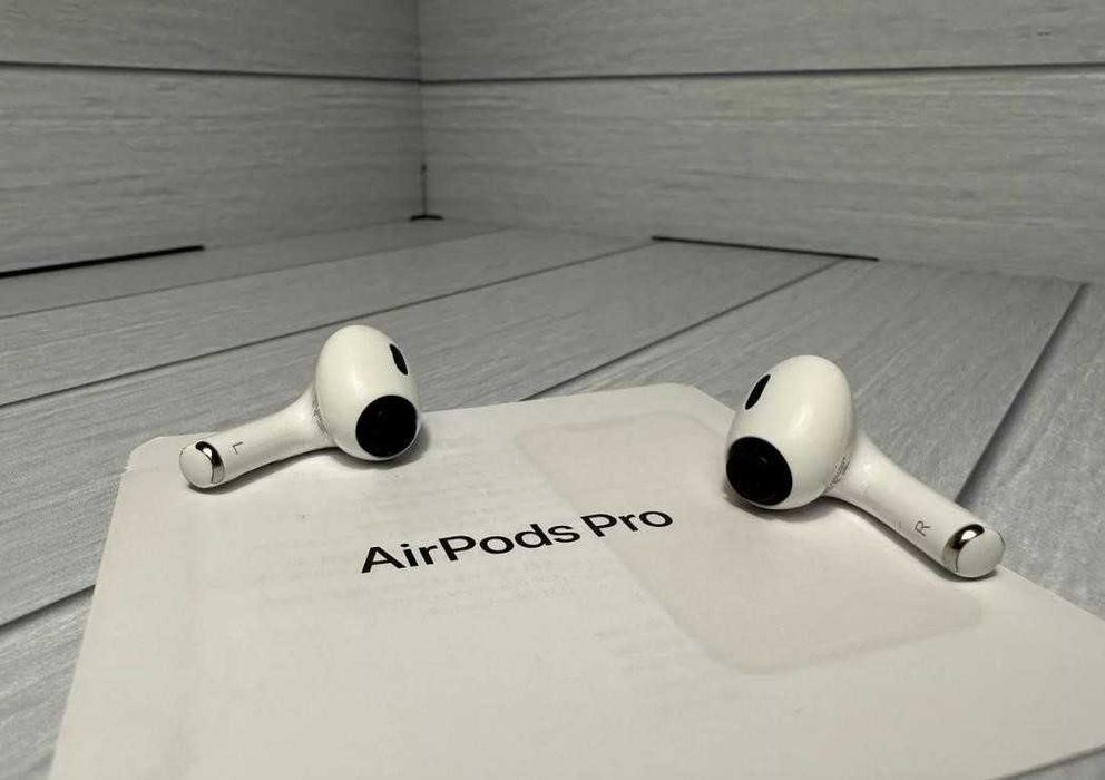 Наушники аірподс pro 2 Bluetooth гарнитура with MagSafe Charging Case