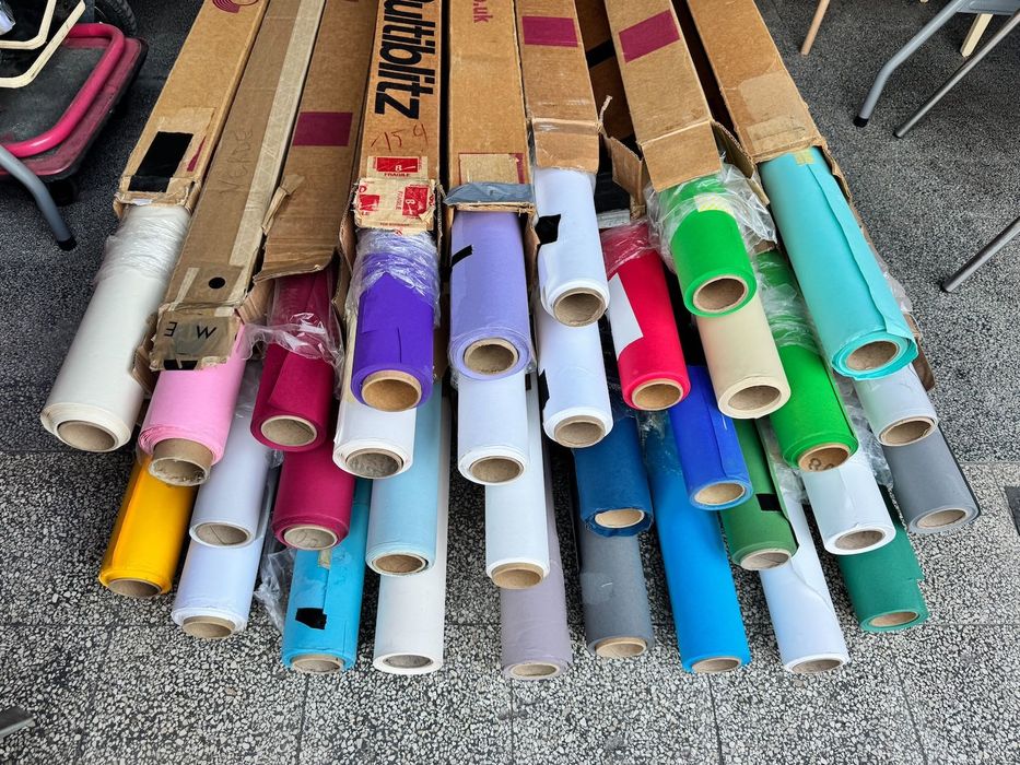 0Ciclorama fotográfico, papel, 2,72m largura - várias cores e comprimentos; usado mas em bom etado - 17pc.