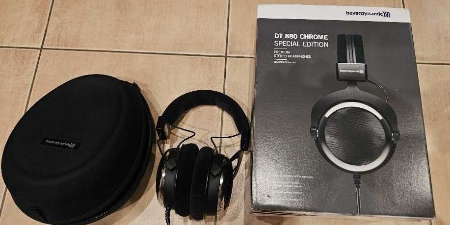 Beyerdynamic dt 880 Chrome Special Edition