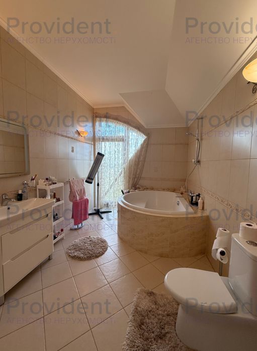 Продаж будинку|Червениця|281 м2