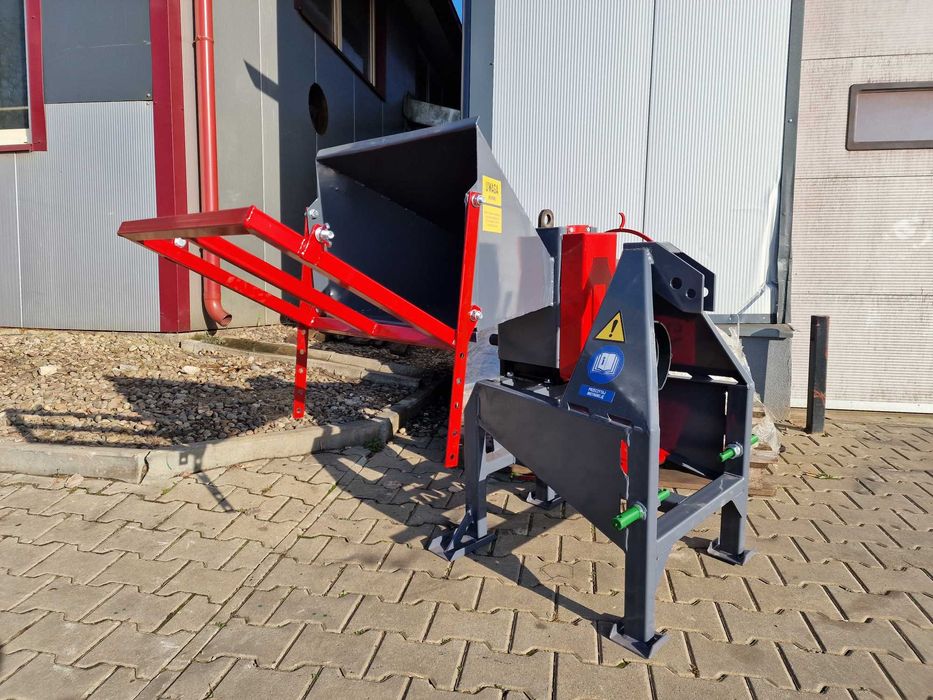 BLACK WEEK Rębak walcowy TAJGA 8