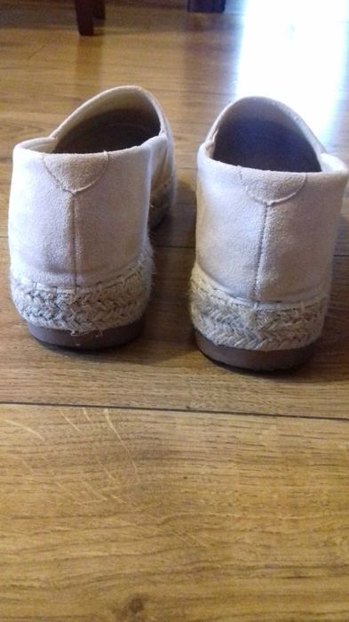 Espadryle, buty 38, jasny bez
