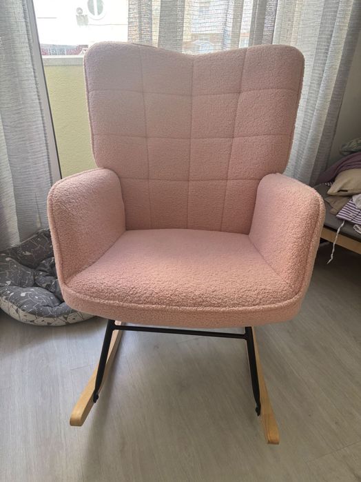 Cadeirão baloiço cor de rosa