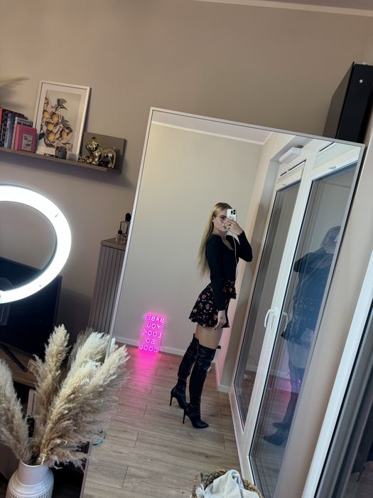 Spodenki spódnica stradivarius