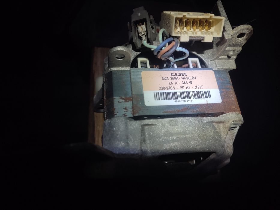 Двигун для пральної машини Whirlpool