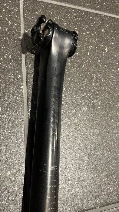 Sztyca rowerowa Specialized S-Works karbon 400 Fact carbon 30,9