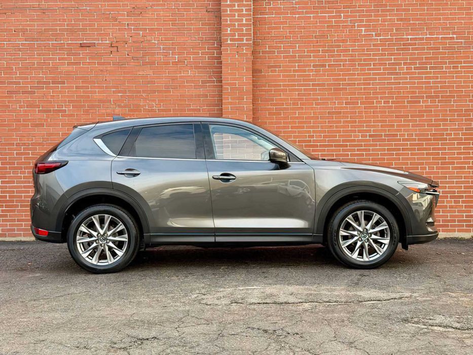 Mazda CX-5 Grand Touring      2019