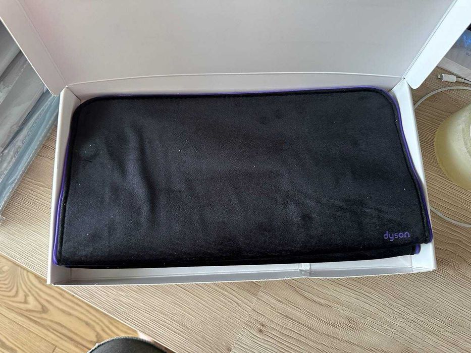 Чехол для хранения фена или стайлера Dyson (с мелкими дефектами)