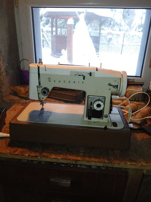 Sprzedam comodore c64