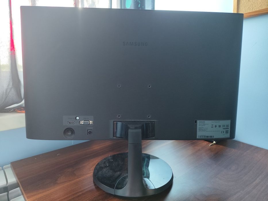 Monitor Samsung S24F354FHU