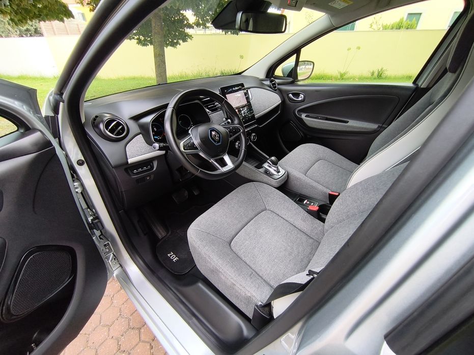 Renault Zoe 52kw com 59 mil kms  (Possibilidade de Financiamento)
