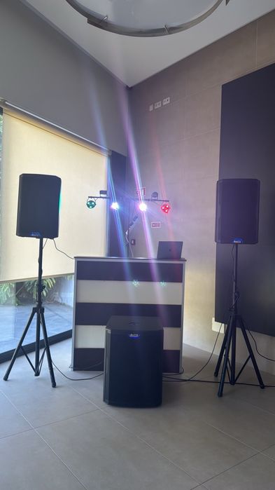 Aluguer sistema de som Alto/Luzes (DJ)