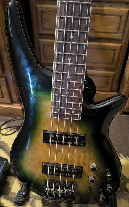 Vendo ou troco  jackson JS3Q alien bass  + sistema sem fios Mooer